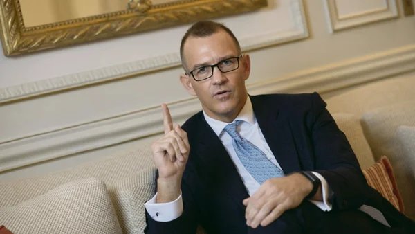 Vivre en France : Les Secrets de la Gestion Financière des Young Professionals